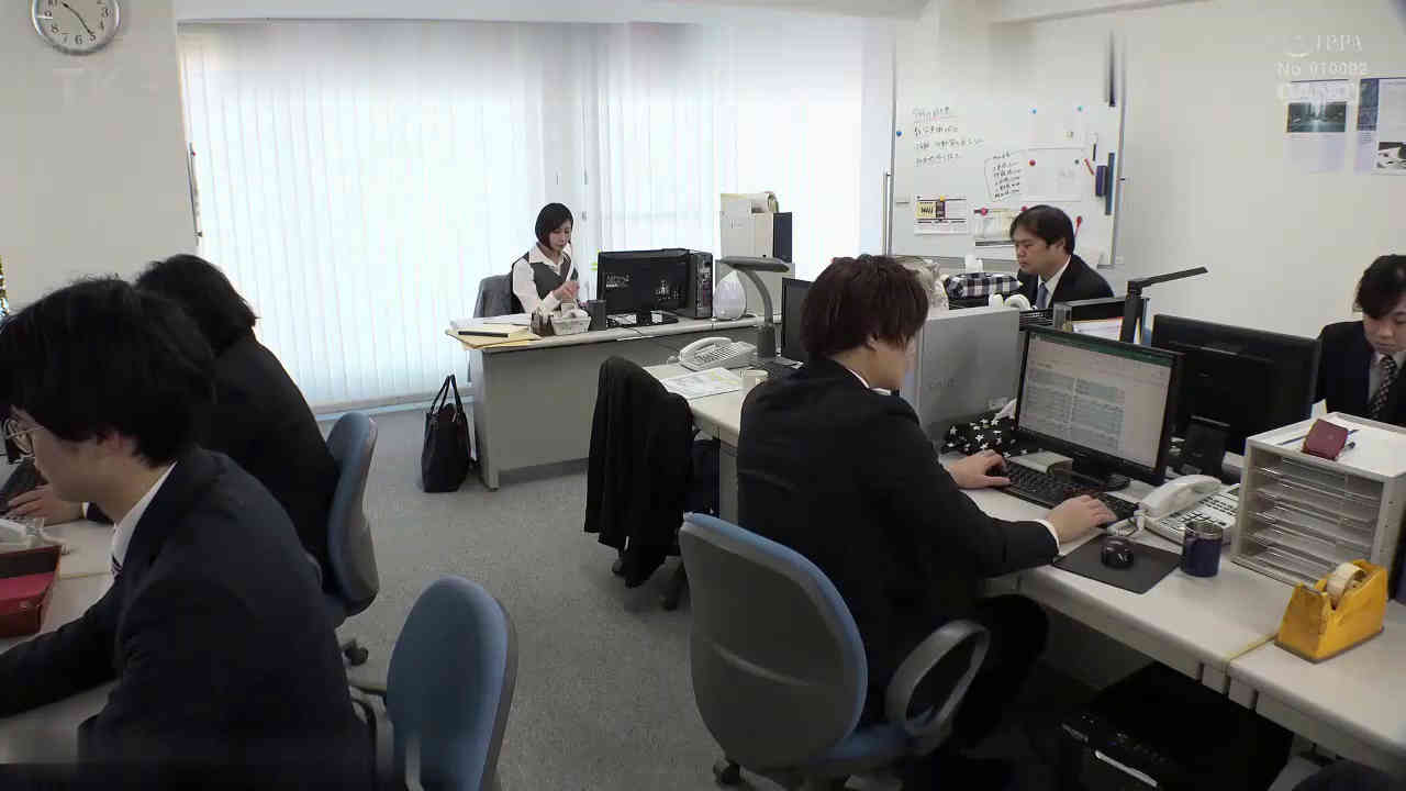 011201tk5en5909r99iapc.jpg
