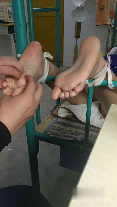 124302t0ajrdc06lewljwi.jpg