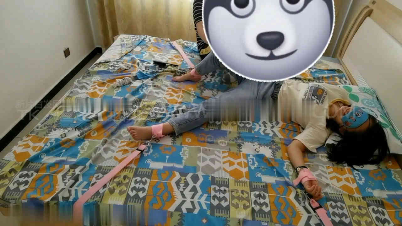 124304ffhkgccx6c4hc9c6.jpg
